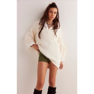 Free People NWT Sparrow Pullover Sweater Ivory Size M Oversized Cozy Winter Top